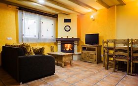 Apartamentos Rurales L'Abiseu