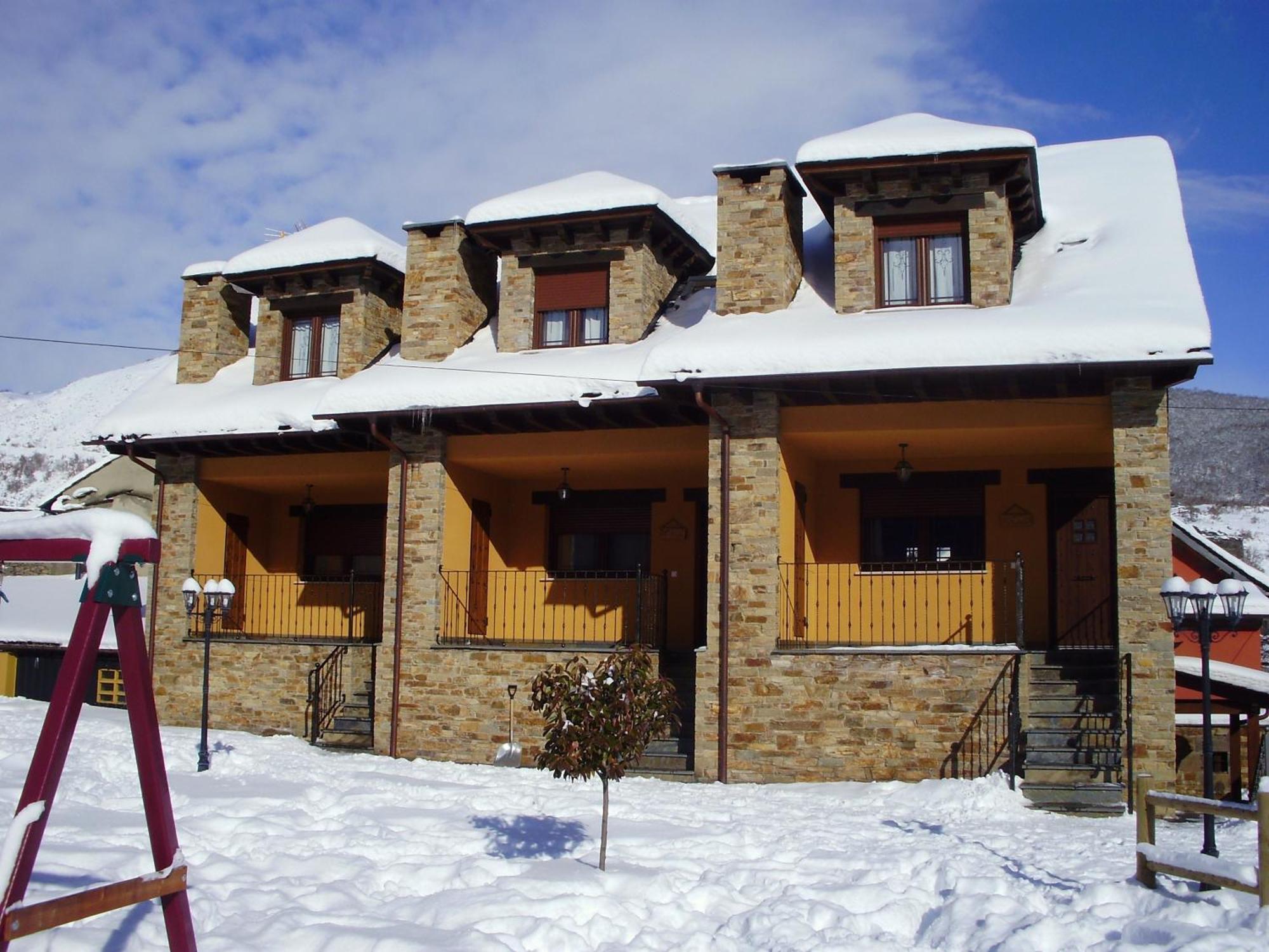 Apartamentos Rurales L'Abiseu Caboalles de Abajo Exterior foto